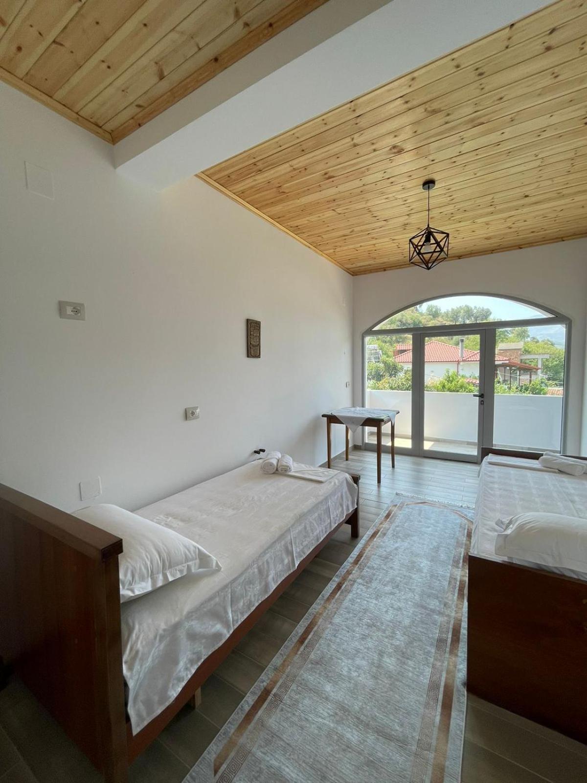 Georgemishel Guest House 培拉特 外观 照片