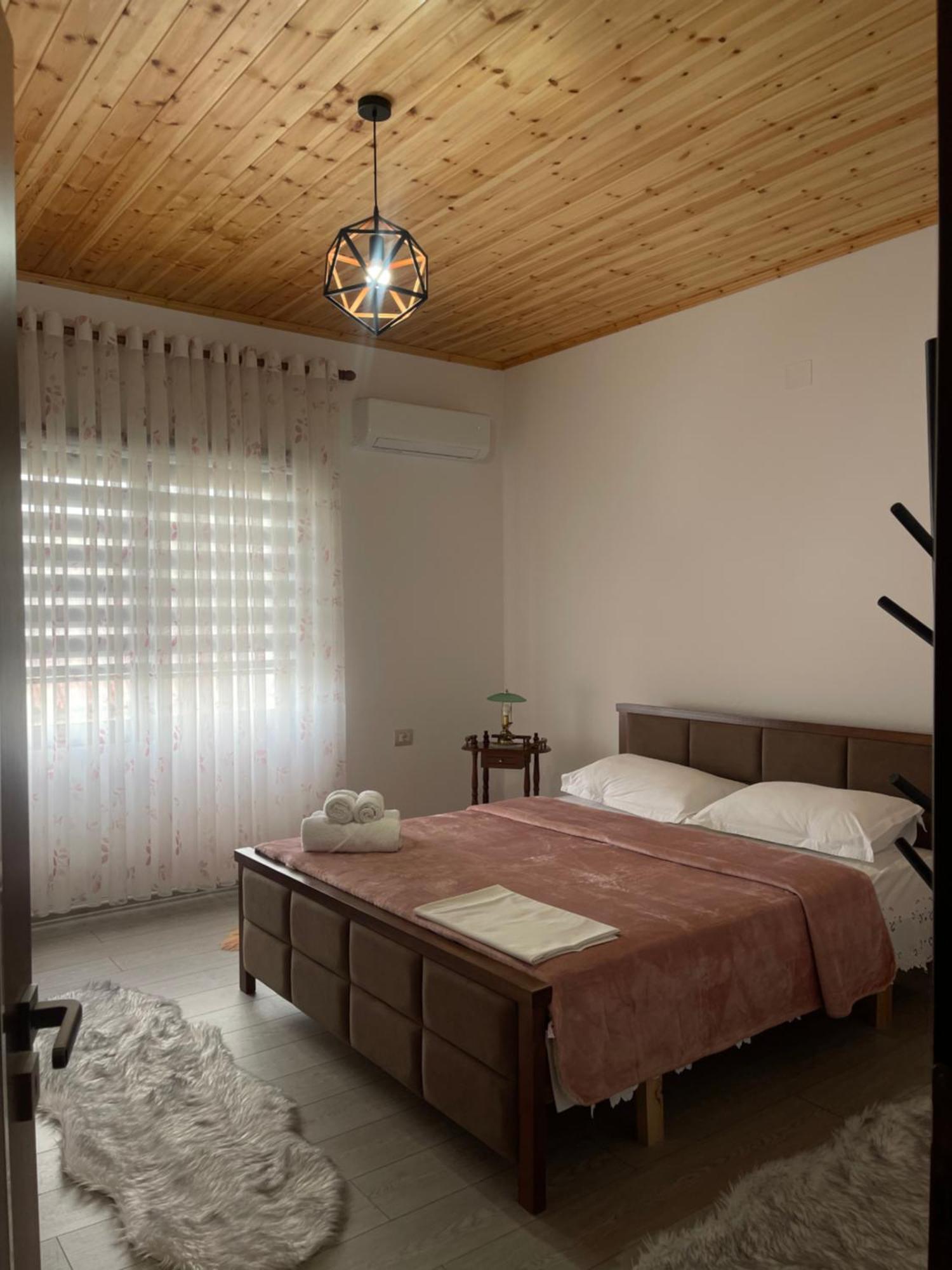 Georgemishel Guest House 培拉特 外观 照片